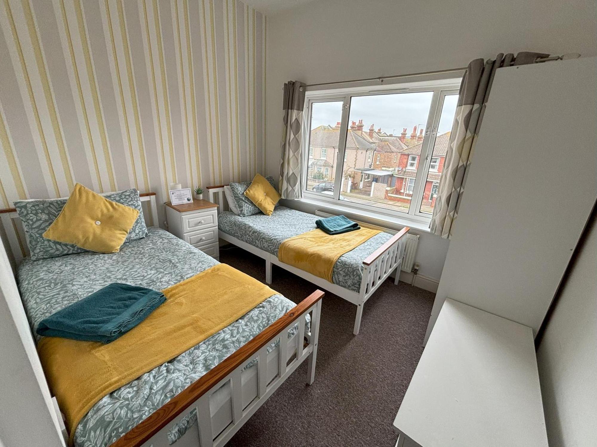 Seabreeze Apartment Eastbourne Kültér fotó